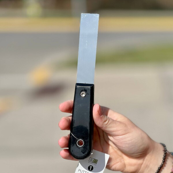 PUTTY KNIFE 1inch